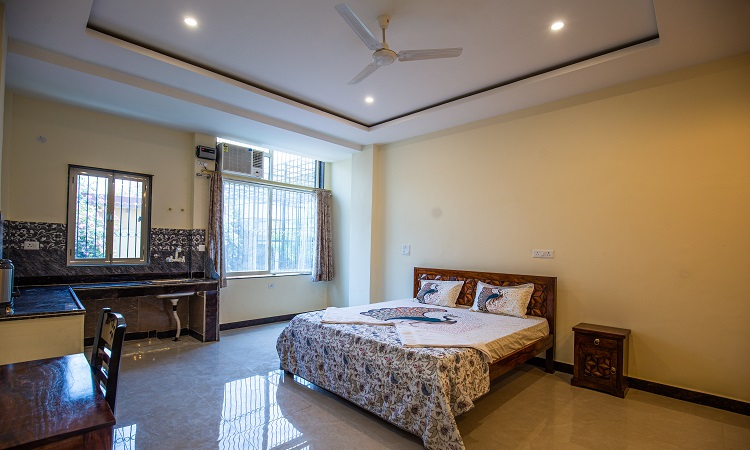 Deluxe AC Room