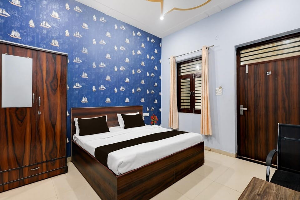 Super Deluxe Room Interior